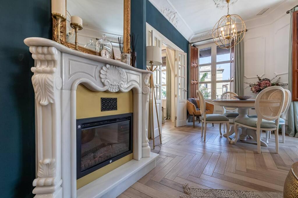 Ch Elvira Luxury Apartment Granada Kültér fotó