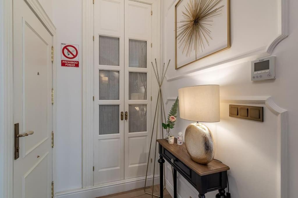 Ch Elvira Luxury Apartment Granada Kültér fotó